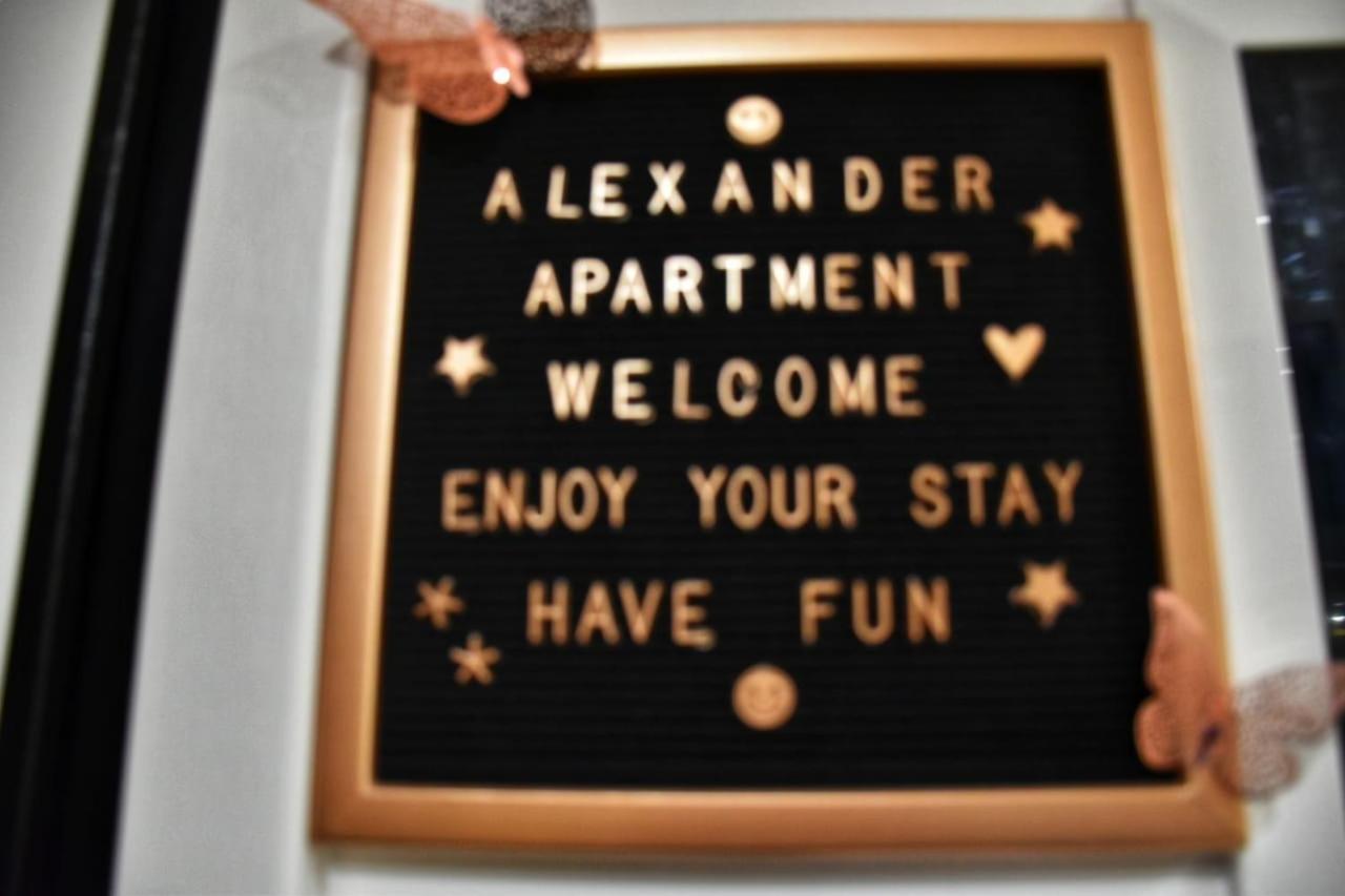 Alexander Apartment Сере Экстерьер фото