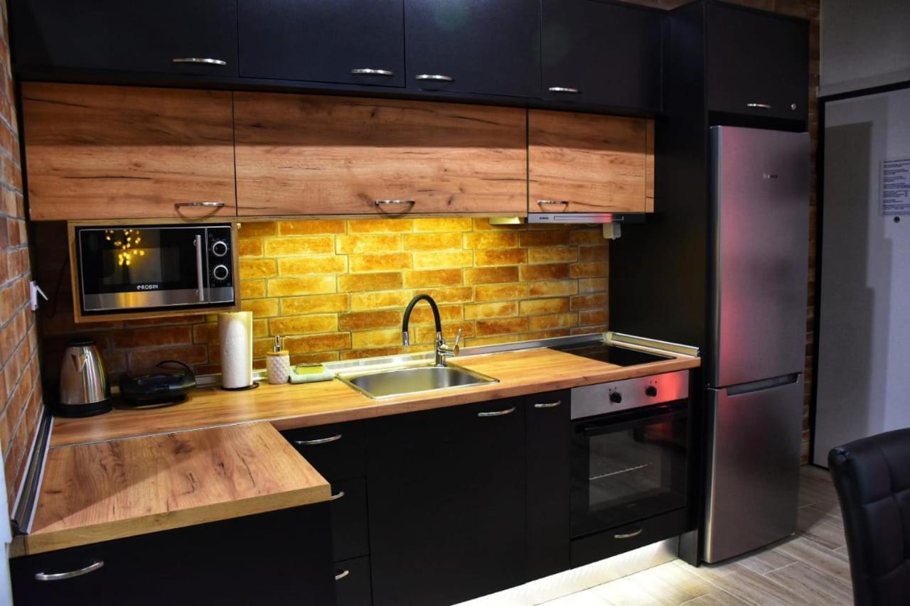 Alexander Apartment Сере Экстерьер фото