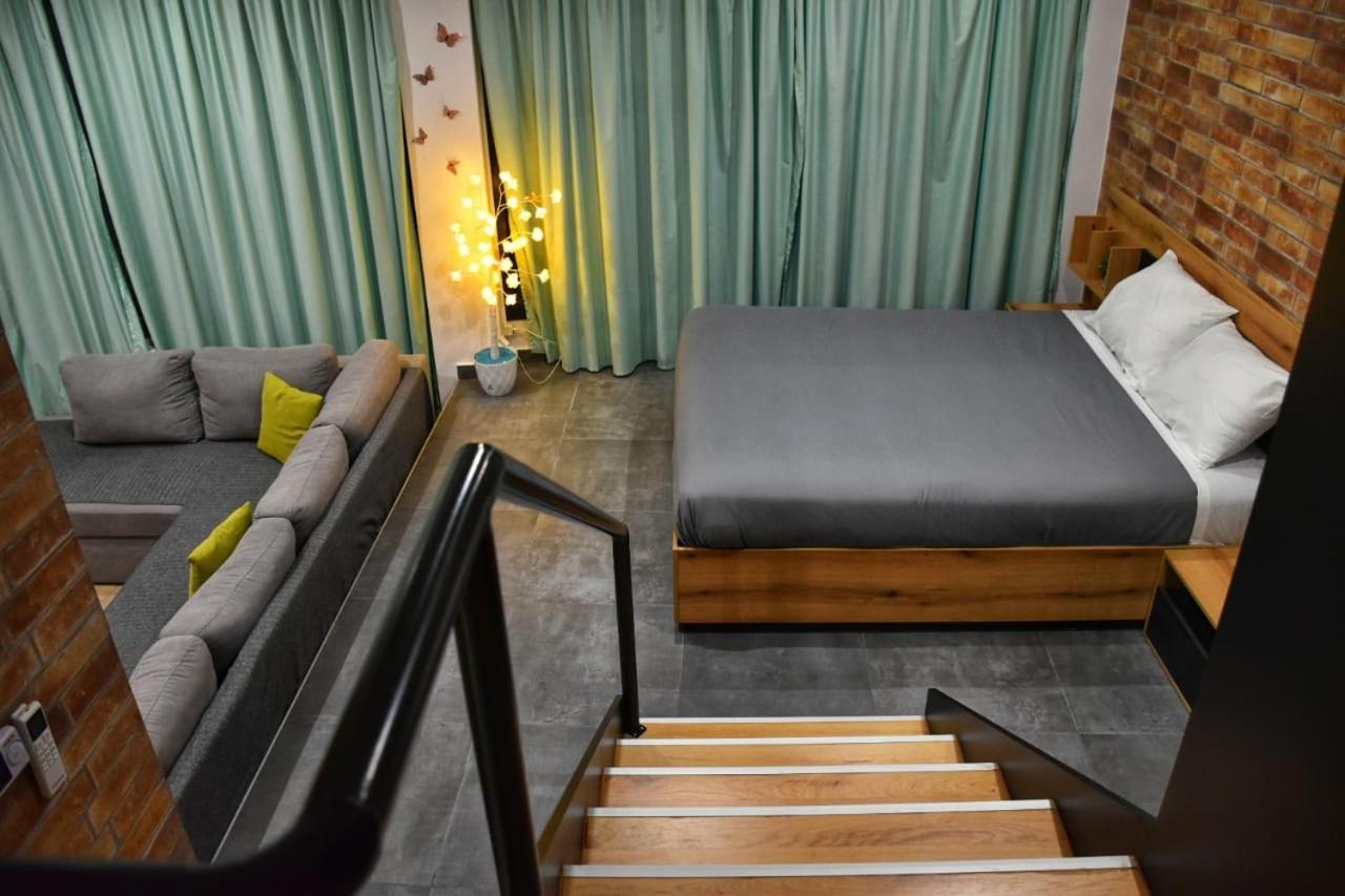 Alexander Apartment Сере Экстерьер фото