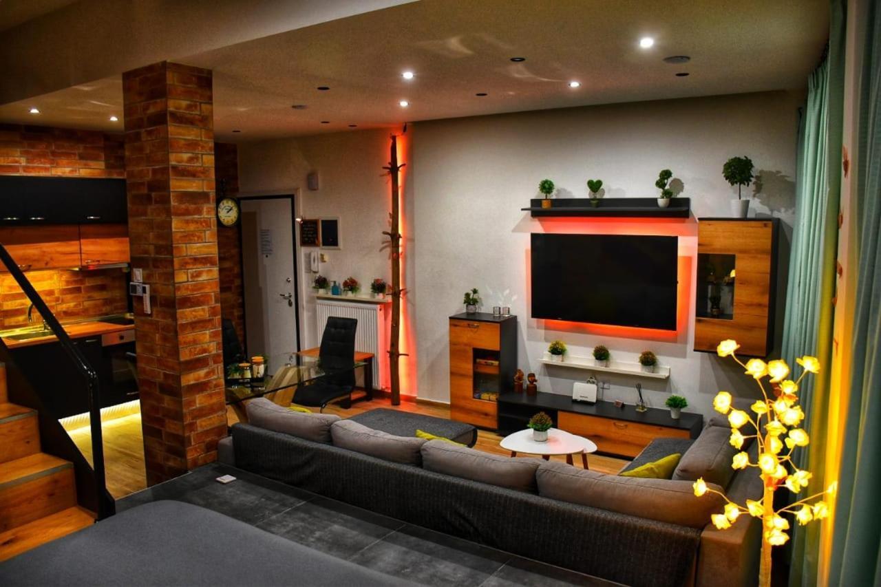 Alexander Apartment Сере Экстерьер фото