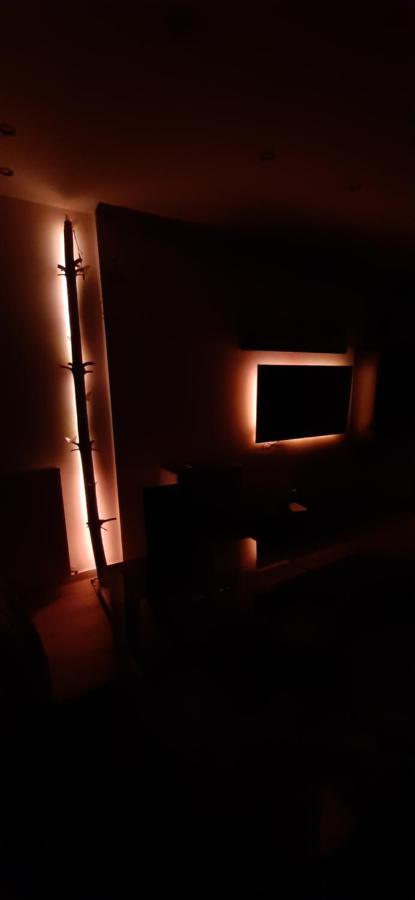 Alexander Apartment Сере Экстерьер фото