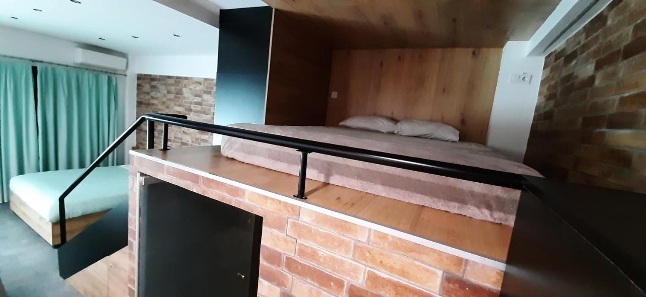 Alexander Apartment Сере Экстерьер фото
